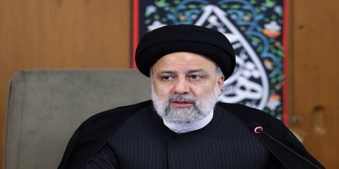 نظام اداری ما کارها را بدون پارتی‌بازی، تبعیض و ارتباطات ناسالم انجام دهد