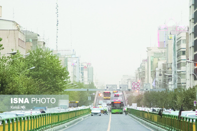 وضع قوانین به‌تنهایی برای مقابله با آلودگی هوا کافی نیست