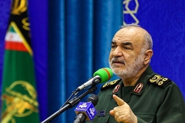 قوی‌بودن در گرو «اقتدار علمی» یک جامعه است
