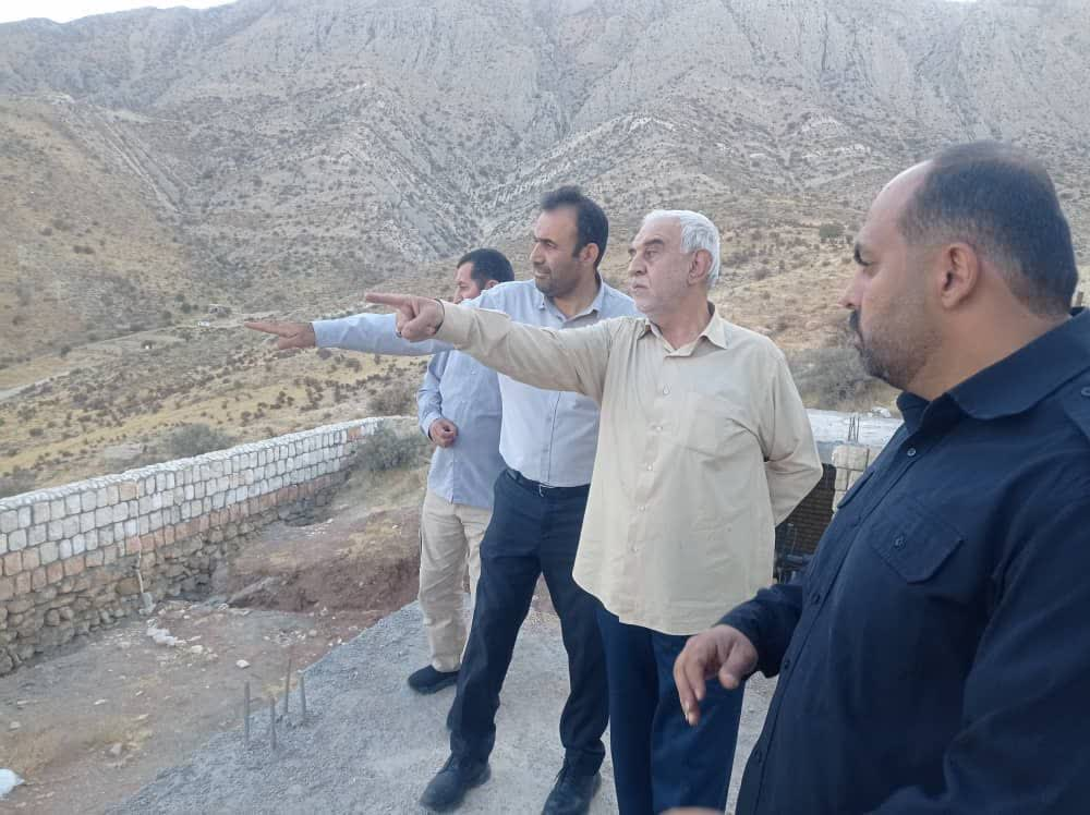 بازدید مدیرکل حفظ آثار و نشر ارزش‌های دفاع مقدس و مقاومت استان فارس از پروژه‌های شاخص بوستان کوهستانی دراک