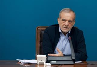 مردم را به خودی و غیرخودی تقسیم نکنیم