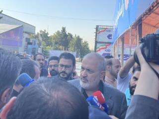 مطالبه ما این است که ظرف سه ماه آینده همه خودروهای وارداتی تحویل داده شوند