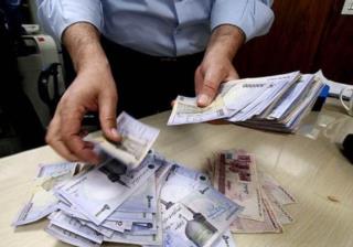 حداقل حقوق کارکنان دولت ۱۰ میلیون و بازنشستگان ۹ میلیون تومان تصویب شد