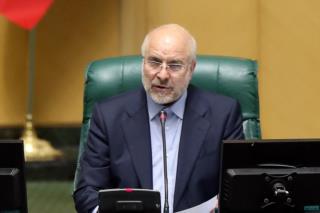 فیلترینگ به شکل موجود را  اشتباه می‌دانم