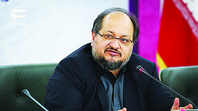 شریعتمداری: همسان‌سازی حقوق بازنشستگان  را با سرعت بیشتری دنبال می‌کنم