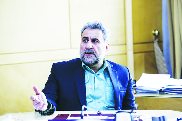 برجام، دو امضا دارد؛ یکی ظریف و دیگری زاکانی