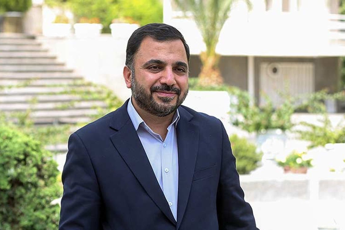 در حال پیگیری برای رفع فیلتر  گوگل پلی هستیم