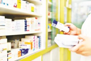 نقدینگی مورد نیاز برای واردات دارو وجود ندارد؛ خریدها کاهش یافته است