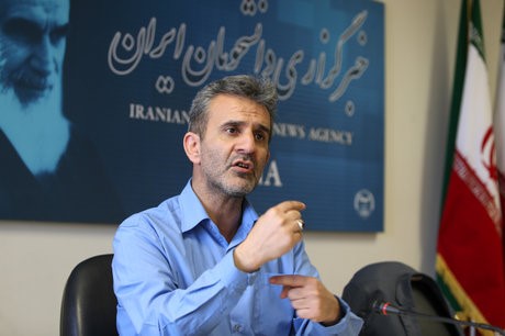 رسانه‌ها به جای تشریح  واقعه «خودکشی» چرایی  آن را تحلیل کنند