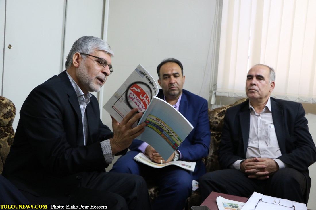 بازدید مدیرکل بنیاد شهید و امور ایثارگران فارس از دفتر روزنامه طلوع/ عکس: الهه پورحسین
