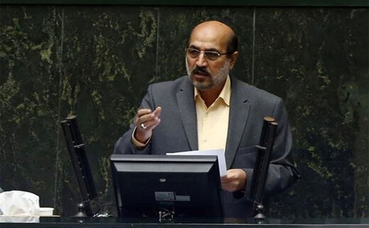 اگر واردات خودرو انجام نشود قیمت پراید به ۶۰۰ میلیون می‌رسد!