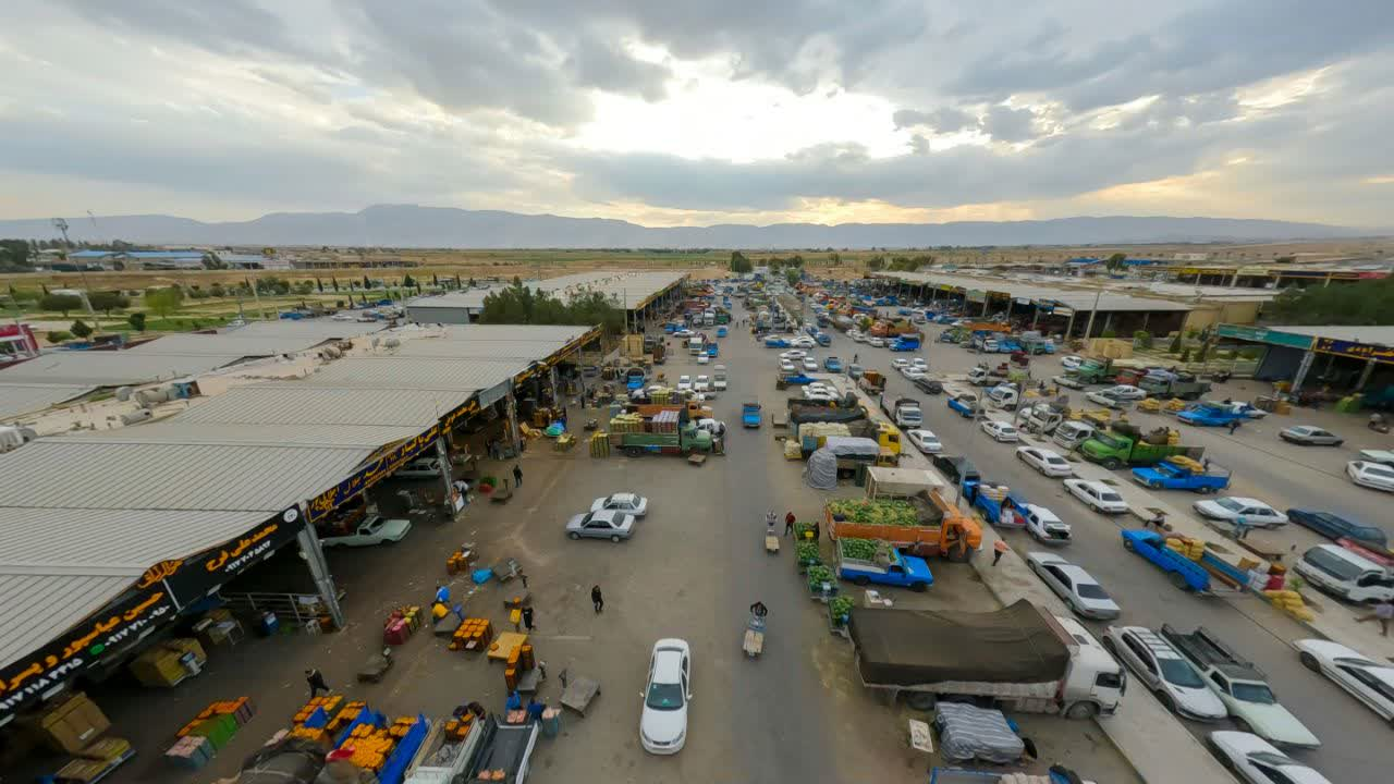 تداوم تأمین میوه و تره‌بار در شیراز