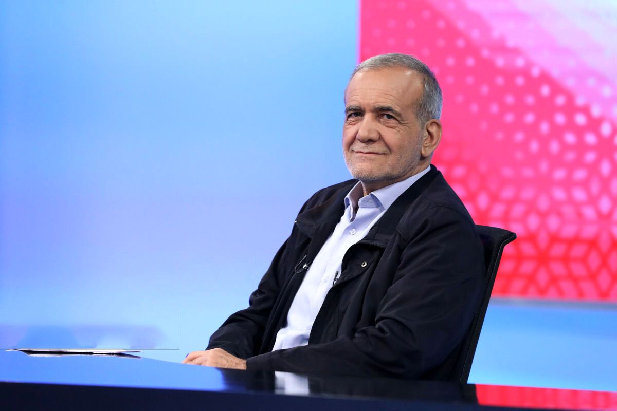 به شرافتم سوگند می‌خورم در این راه تنهایتان نخواهم گذاشت، تنهایم نگذارید