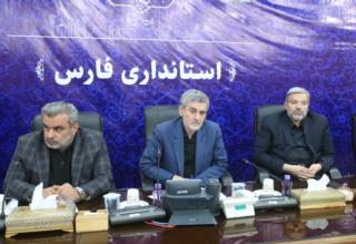 مجوز جابجایی نیروی انسانی در بین سازمان‌های دولتی به استاندار تفویض شد