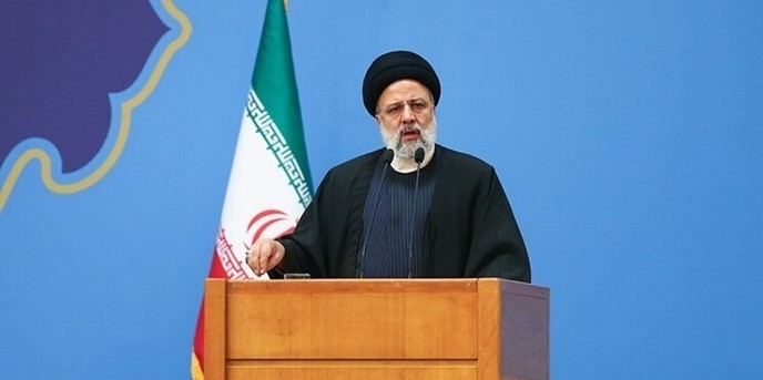 در موضوع فساد در واردات چای ، خود دولت شناسایی و پیگیری کرد  و دست‌اندرکاران را عزل کرد