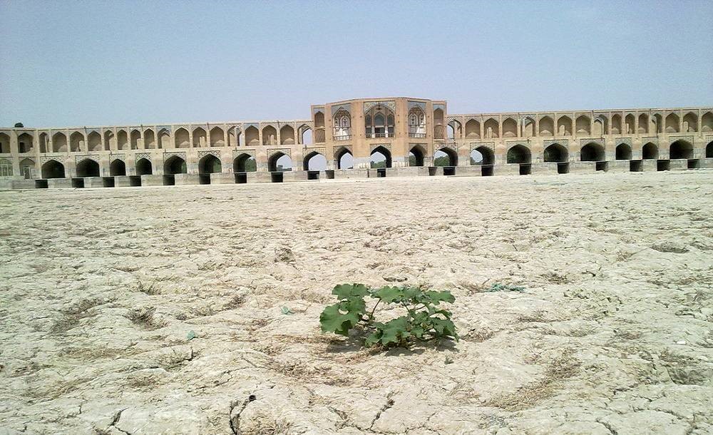۶۵ درصد ساکنان کشور در شرایط فقر آبی شدید زندگی می‌کنند