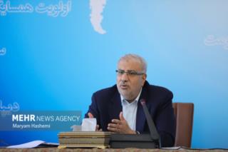 افزایش ۴۰۰ هزار بشکه‌ای تولید نفت  با امضای طرح توسعه ۶ میدان نفتی