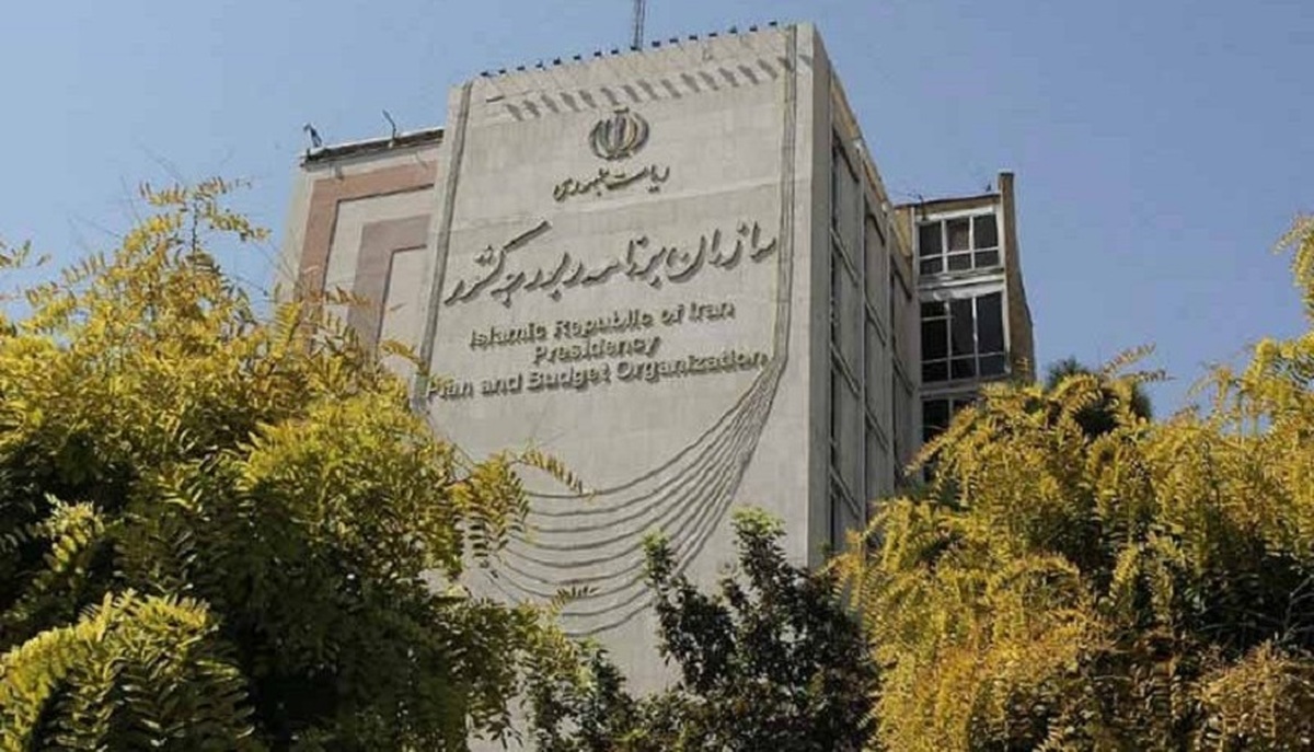 عضو کمیسیون اقتصادی مجلس: مقصر کسری بودجه ۲۰۰ هزار میلیاردی کیست؟