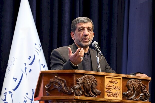 خط قرمزی برای گردشگری نداریم