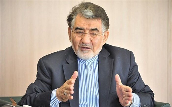یحیی آل اسحاق وزیر اسبق بازرگانی: اقتصاد با دستور درست نمی‌شود