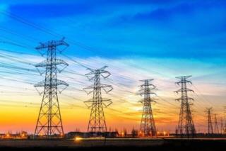 بانک‌ها در تأمین اعتبار پروژه‌های برق منطقه‌ای همکاری کنند