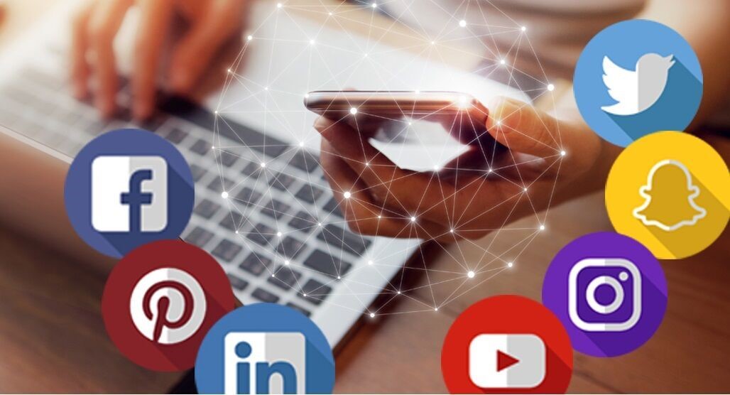 مسدود کردن فضای مجازی مشکلی را حل نمی‌کند