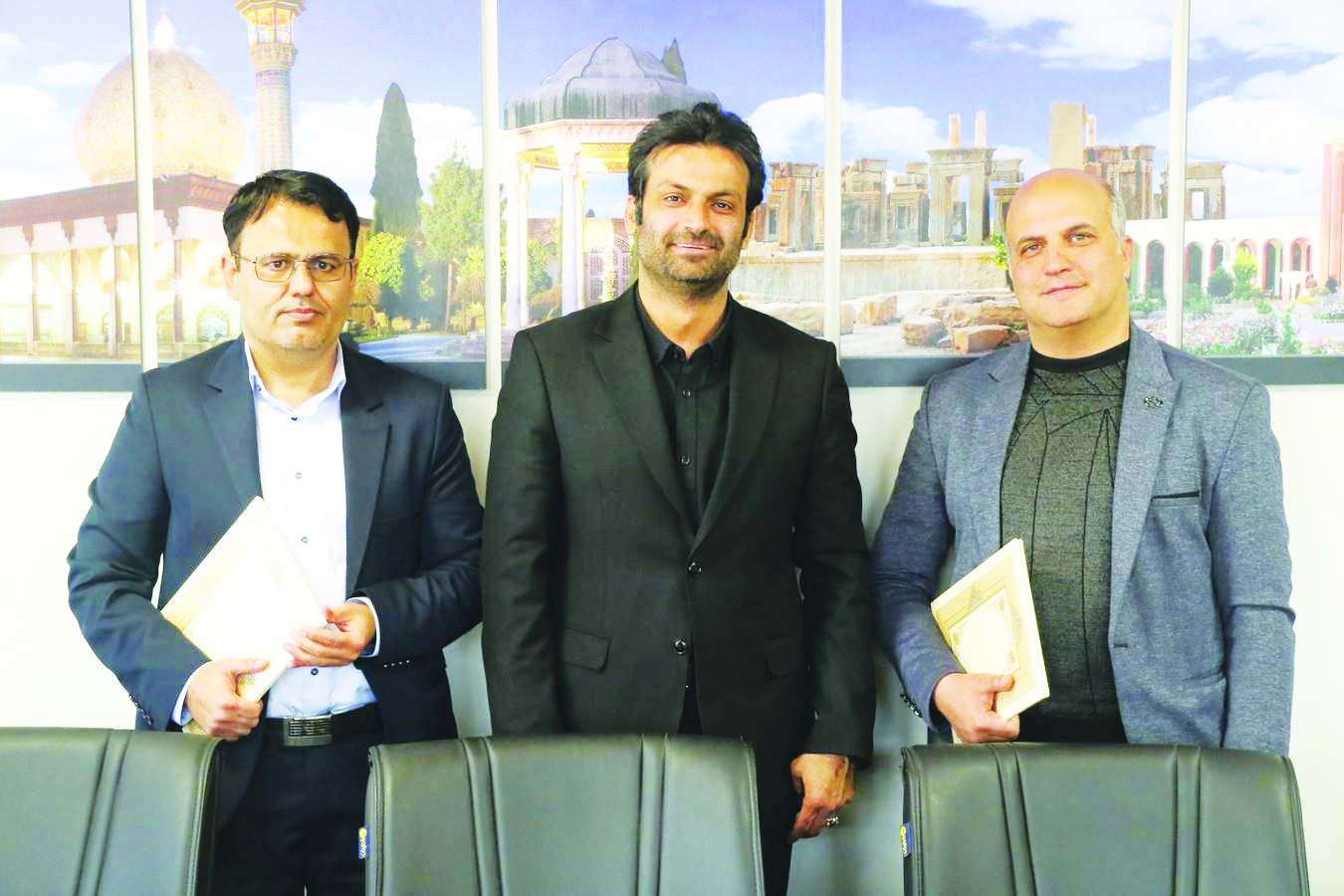 معاونت‌های فرهنگی و توسعه مدیریت اداره کل ارشاد اسلامی فارس  معرفی شدند
