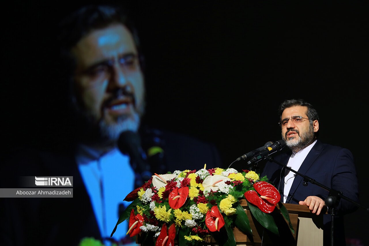 انقلاب اسلامی انقلابی کاملا فرهنگی است