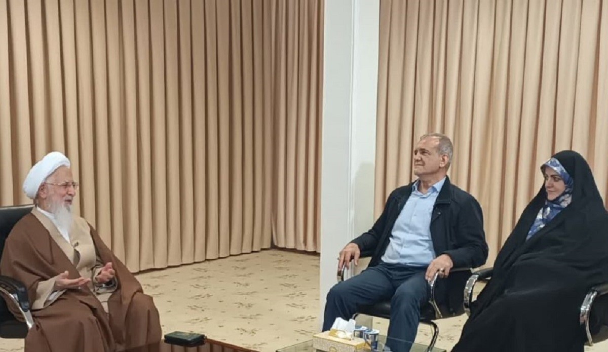 مسئله حجاب با فشار حل نمی‌شود