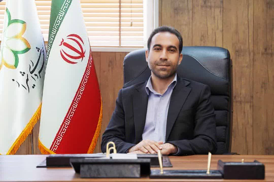 پیگیری مستمر لکه‌گیری و بهسازی معابر در دستور کار مناطق یازده‌گانه شیراز