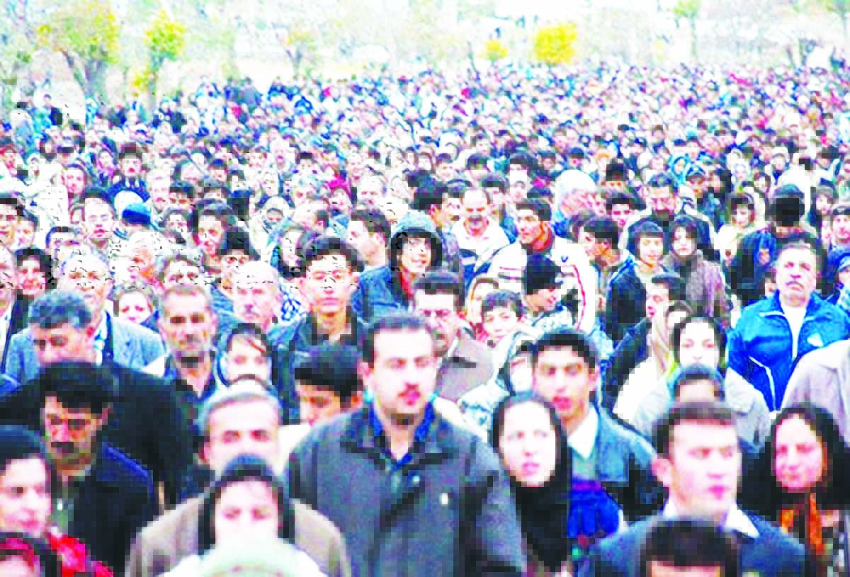 دبیر ستاد ملی جمعیت:  بحرانی را در حوزه ازدواج،  طلاق و سالمندی پیش رو داریم