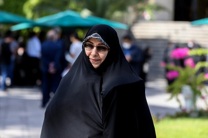 پیگیر گواهینامه موتور برای بانوان هستیم