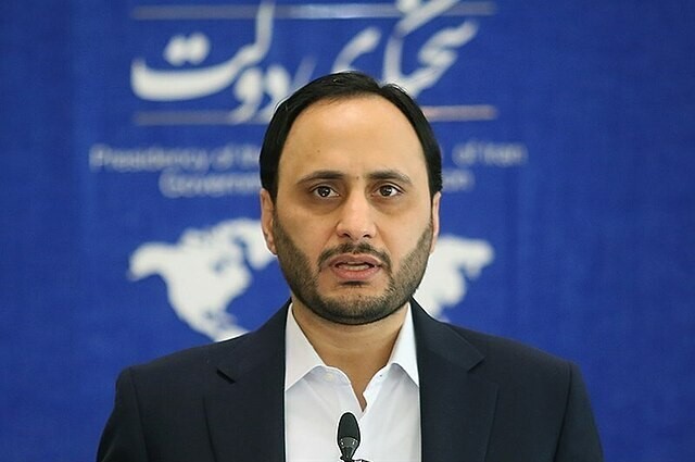 چرا رئیس جمهور به مواضع روسیه درباره جزایر سه گانه واکنش نشان نداد؟