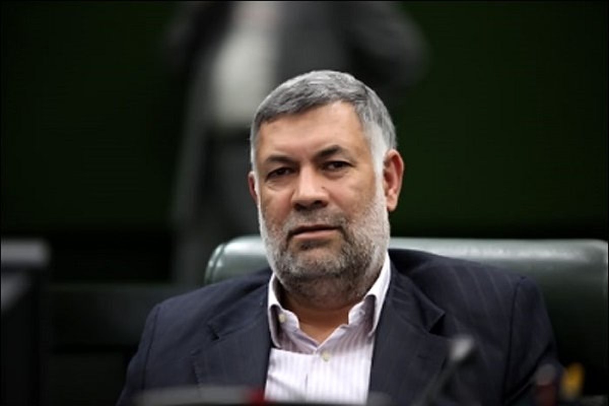 نمایندگان به تحقیق و تفحص از نهادهایی بپردازند که با پول دولت اداره می‌شوند