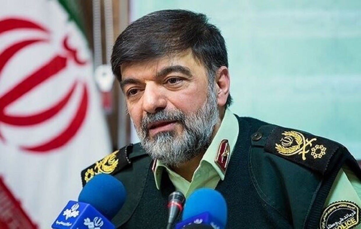 در بحث حجاب و عفاف، نگاه برخوردی را از شرعی به قانونی تبدیل می‌کنیم
