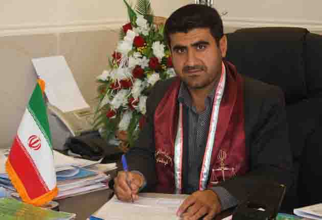 ايزدي خواه دادستان شهرستان كازرون: زماني شهرهاي بزرگي همچون ممسني ، بخشي از شهرستان شيراز، ياسوج، دو گنبدان ، بوشهر در برخي از مراحل دادرسي پرونده ها براي رسيدگي به كازرون ارسال مي شده است