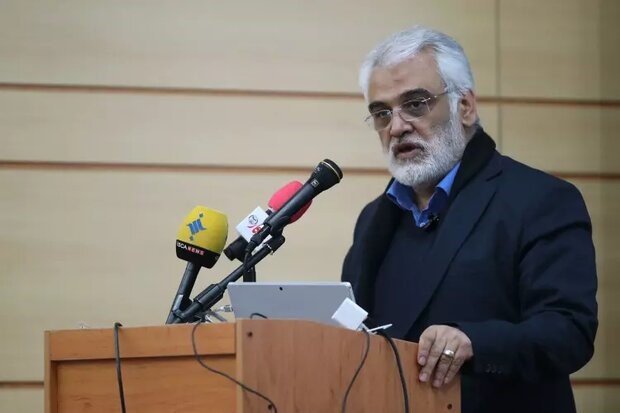 پایان همکاری دانشگاه آزاد با حق التدریس ها تا خردادماه