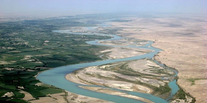 افغانستان رودخانه هیرمند  را منحرف می‌کند