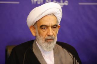 با جوانان با ابزار جدید صحبت کنید