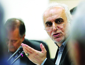 وزیر اقتصاد: درآمدهای مالیاتی را از 109 به ۱۶۰ هزار میلیارد تومان می‌رسانیم برای محاسبه مالیات باید به حساب‌های بانکی دسترسی داشته باشیم