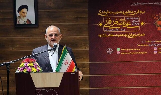 حاجی میرزایی: جامعه پیشرفته از سرمایه‌های معنوی خود قدردانی می‌کند