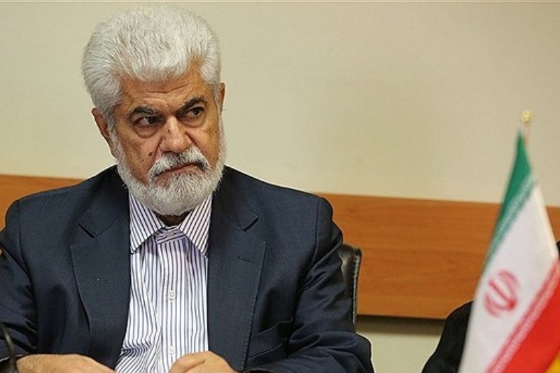 رئیس کمیسیون بهداشت مجلس: خودم هم این مجلس را انقلابی نمی‌دانم  مجلس ۱۵۰۰ واکسن آنفلوآنزا گرفته اما مردم  انتظار می‌کشند!