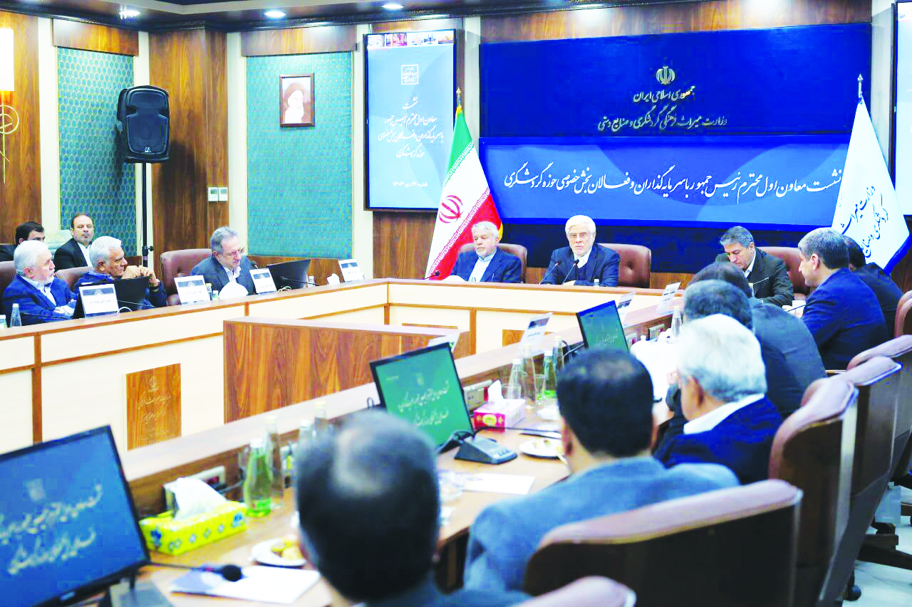 درمقابل ایران هراسی انفعالی عمل کردیم