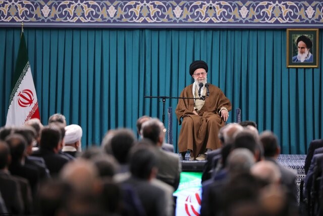 دولت موانع فضای کسب‌وکار را برطرف کند