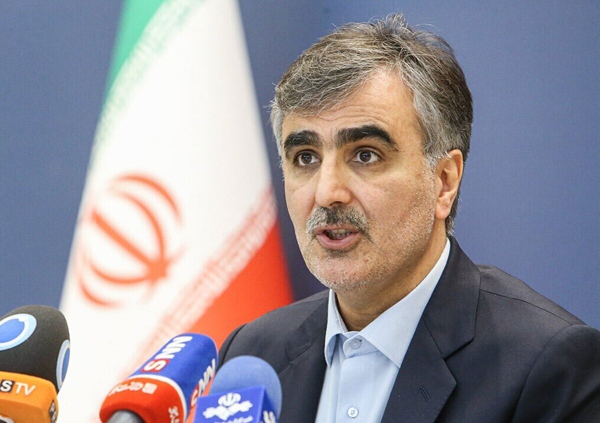 بانک‌ها برای تسهیلات خرد  فقط یک ضامن بگیرند