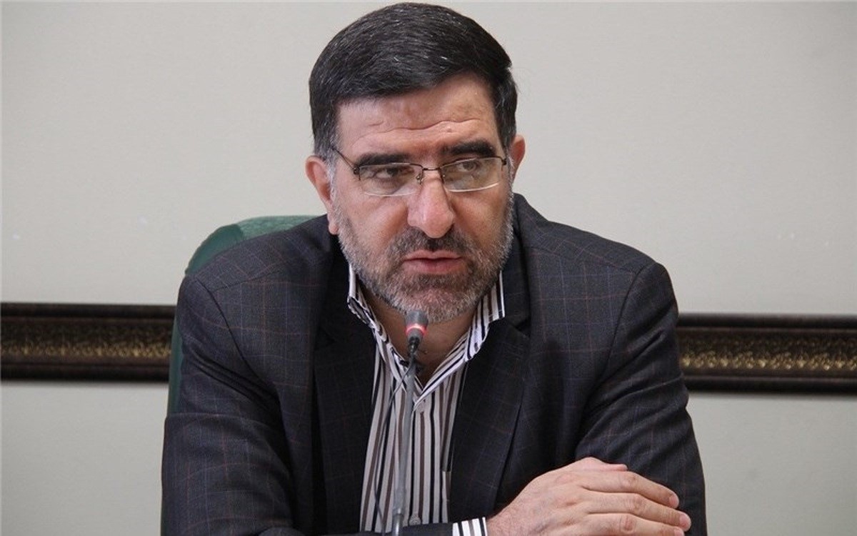 عضو هیئت رئیسه مجلس شورای اسلامی:  بورس تبدیل به دزدخانه شده است
