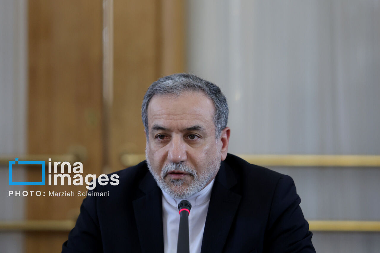 عراقچی: برای هر احتمالی آمادگی داریم