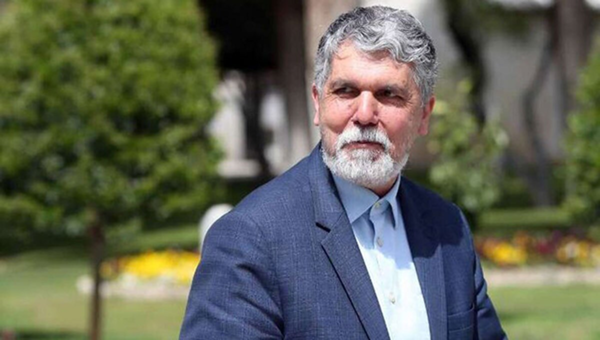 از کنسرت‌هایی که مجوز دارند دفاع می‌کنیم