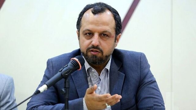 وزیر اقتصاد: حذف ارز ۴۲۰۰ تومانی گام به گام و تدریجی خواهد بود