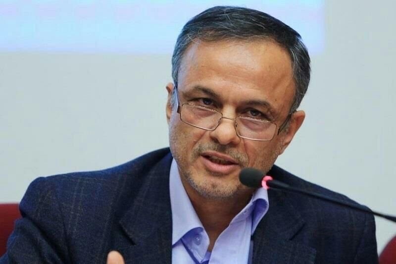 همه موانع پیش روی رزم حسینی برای فسادزدایی از وزارت صمت؛ فشار از بیرون، مقاومت از داخل